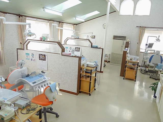 岡三沢歯科クリニック