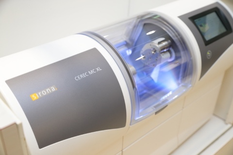 新宿オークタワー歯科クリニック