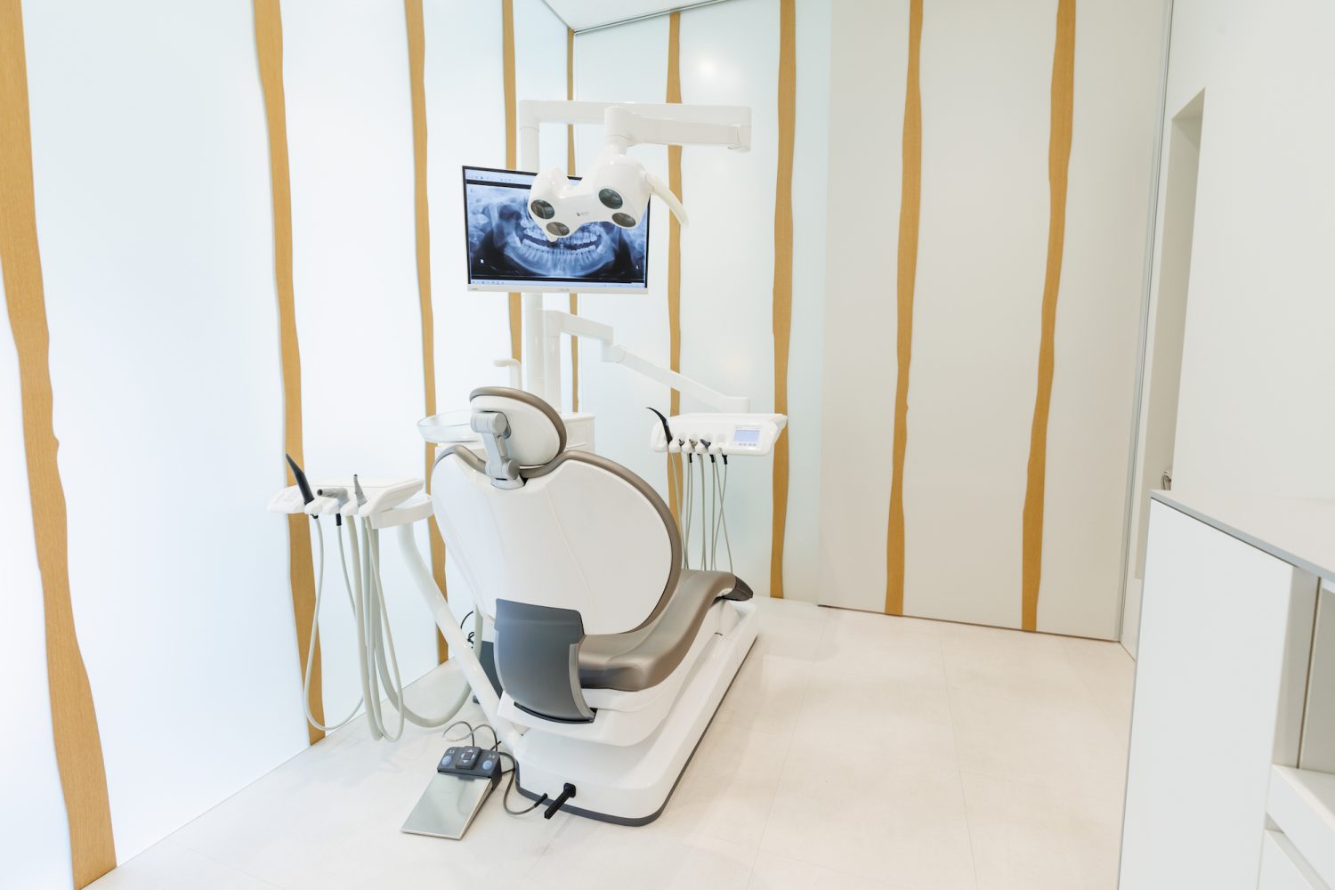 EBMデンタルクリニック