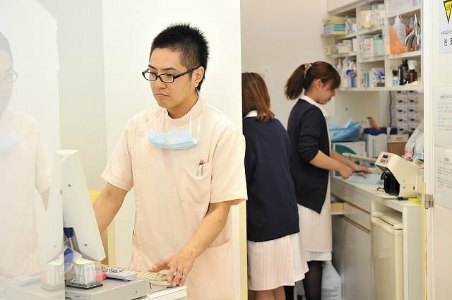 成田歯科クリニック