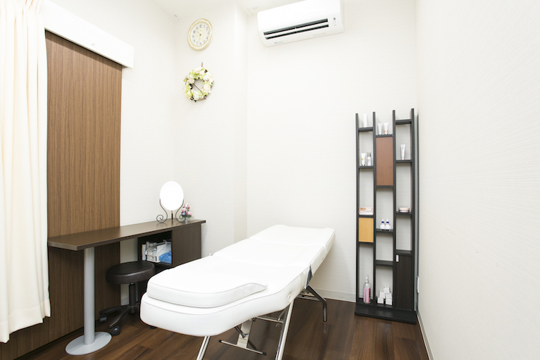 皮ふ科・アレルギー科　しおりクリニック