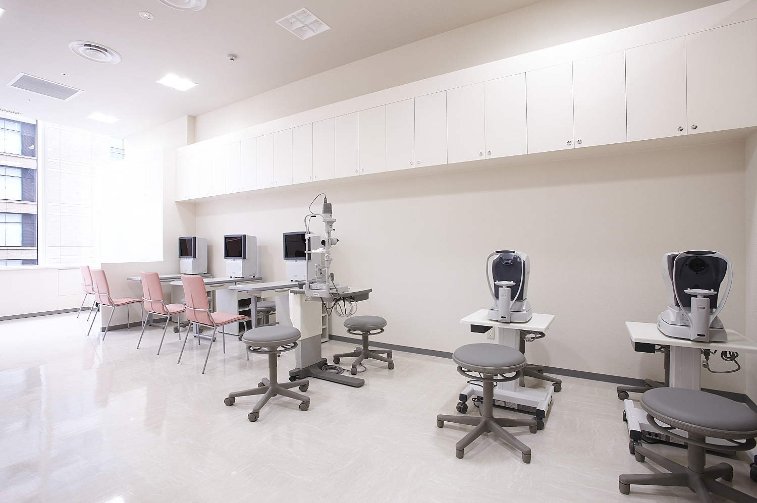 よしづ眼科photo