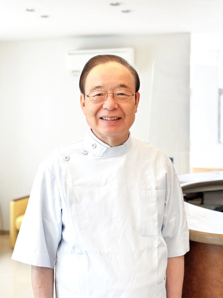 クジライ矯正歯科院長