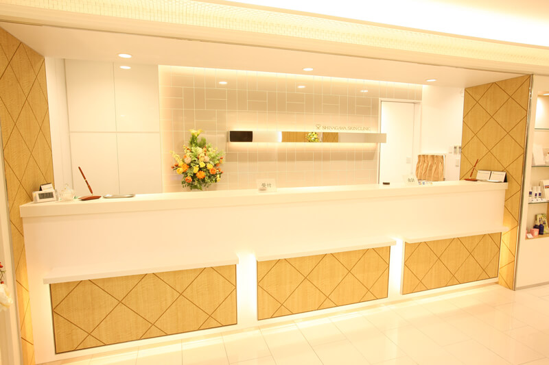 品川美容外科　横浜院