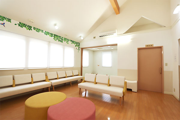 東郷なないろこどもクリニック