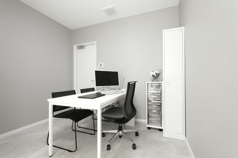 やないクリニック