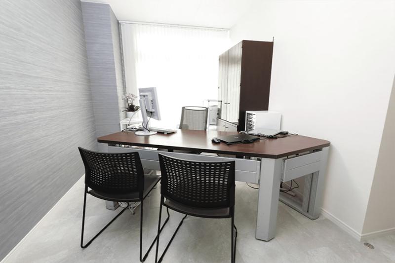 やないクリニック