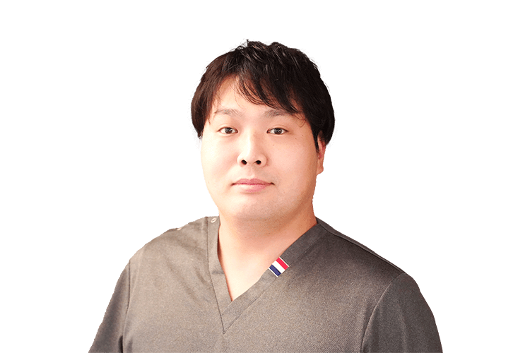 山崎 圭一（クラッセ歯科・矯正歯科）