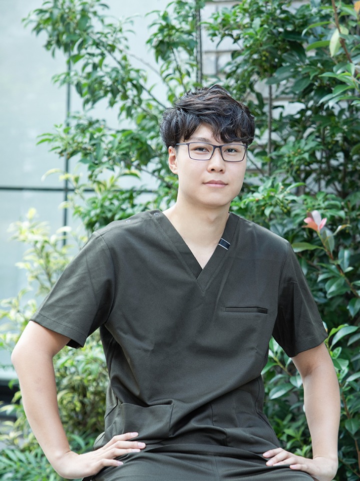 髙安 雅嗣（THE DENTAL）