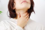 成人女性の10人に1人がかかる「橋本病」、その原因や治療法とは