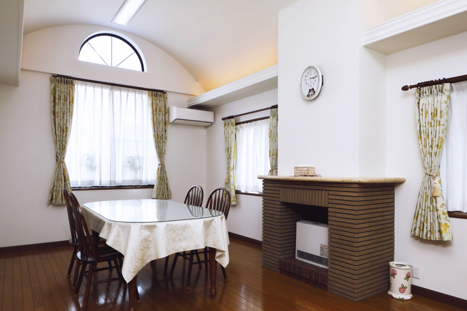 岸内科クリニック美容皮膚科artmake kyoko