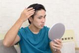 「20代でAGA」を発症する原因はご存知ですか？発症率・対策についても解説！