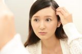 「女性の抜け毛の原因」はご存知ですか？予防法・対策・治療方法も解説！