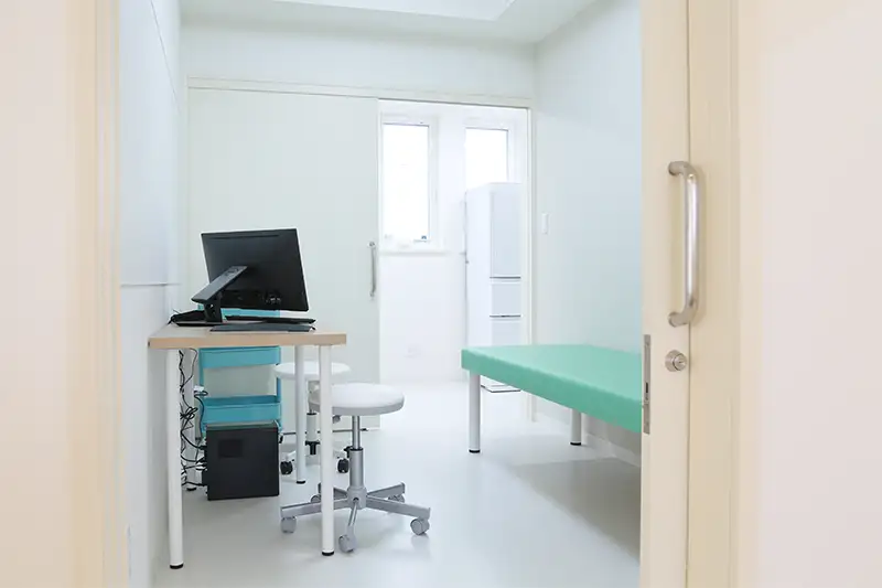 中央図書館前皮ふ科