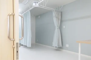 中央図書館前皮ふ科