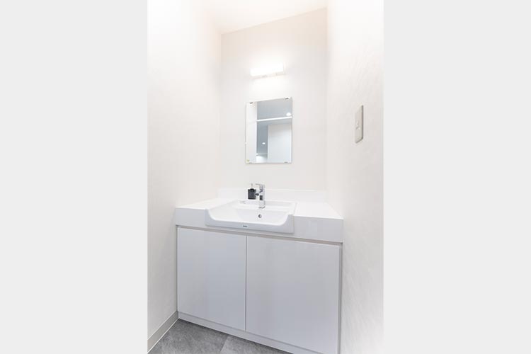 みぞのくち南口 皮ふのクリニック