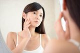 肝斑とシミの見分け方は？原因・治療法もご紹介します