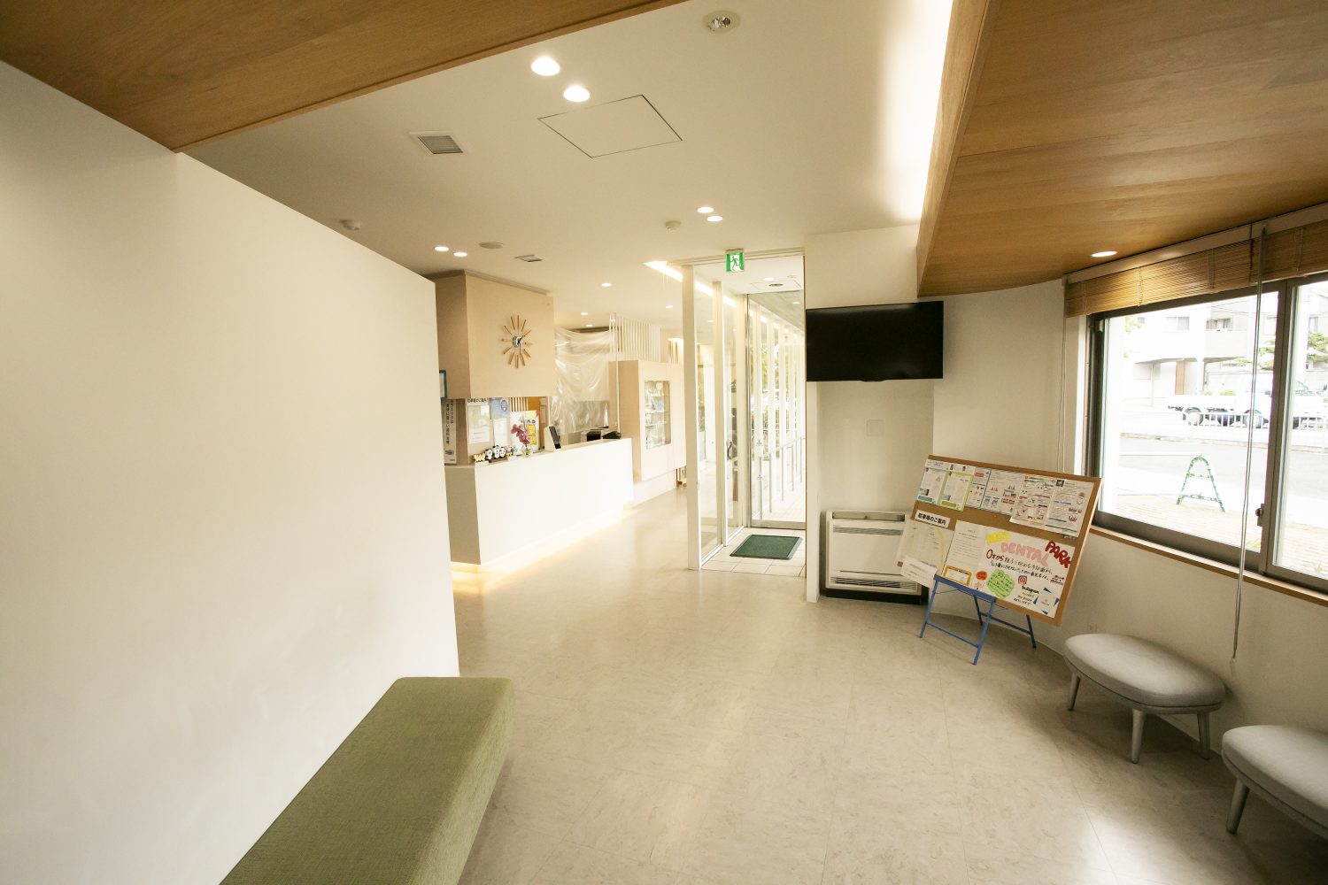 小室歯科 久宝寺診療所photo