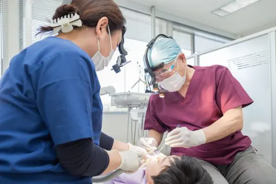 しらゆりデンタルクリニック