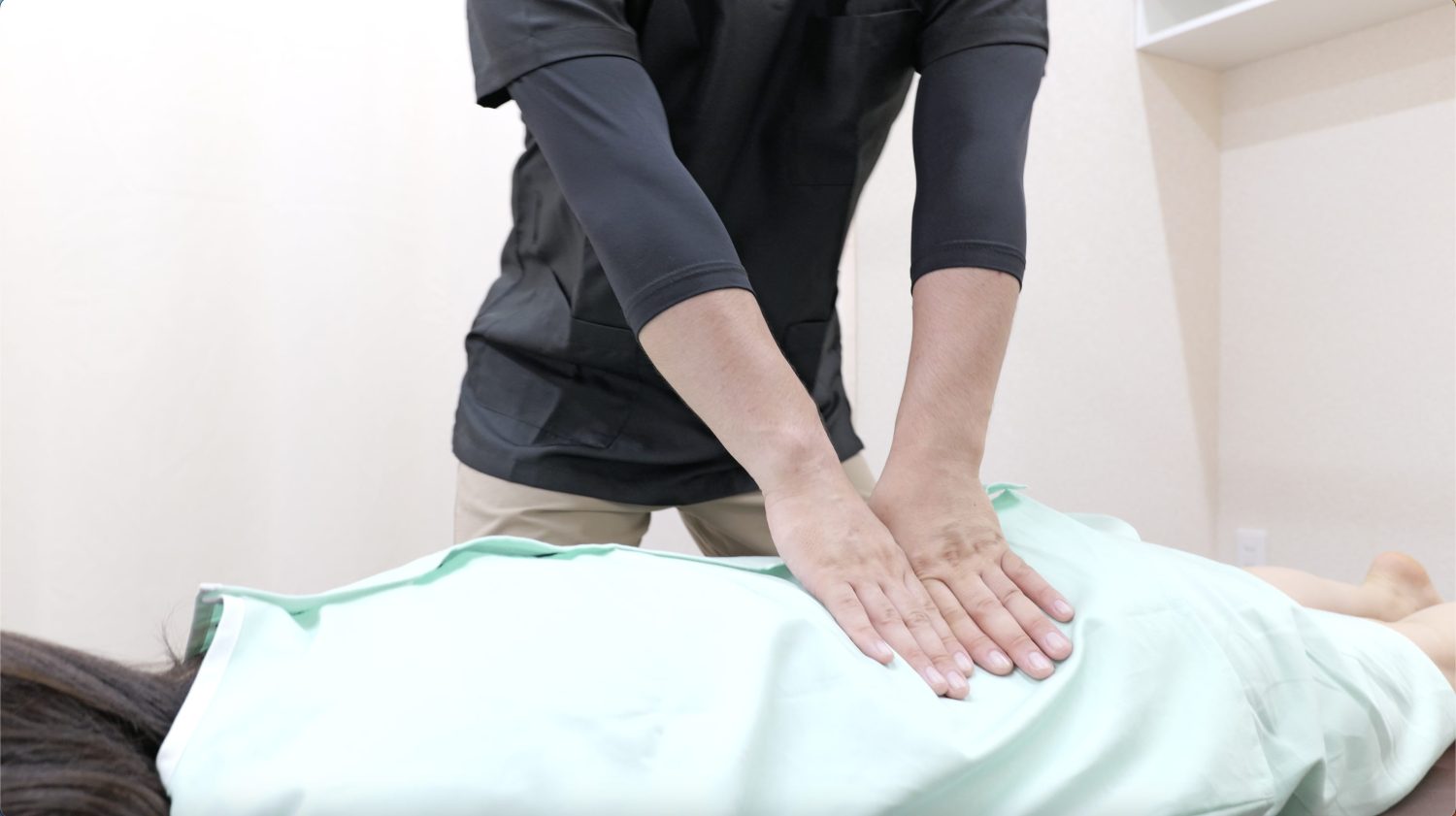 からくり整骨院