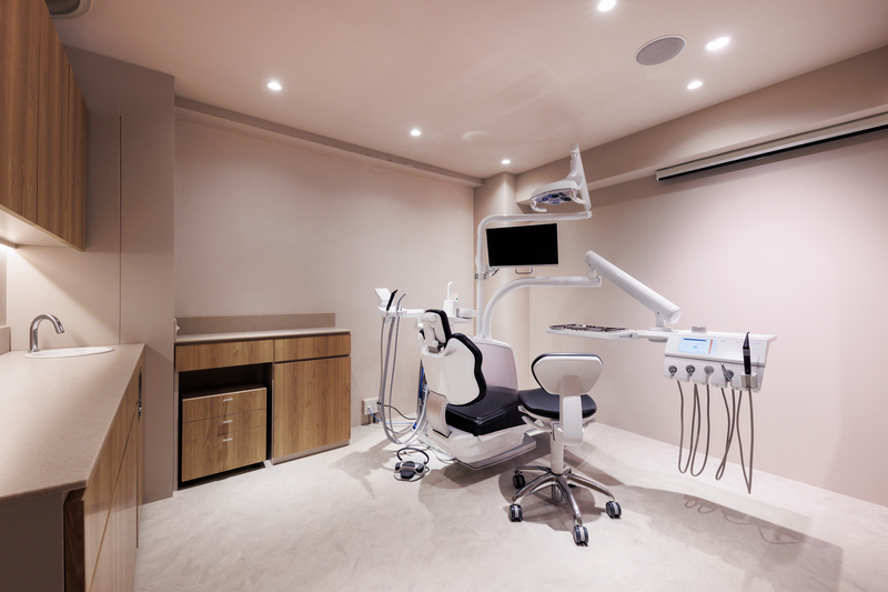 Y’sデンタルクリニック