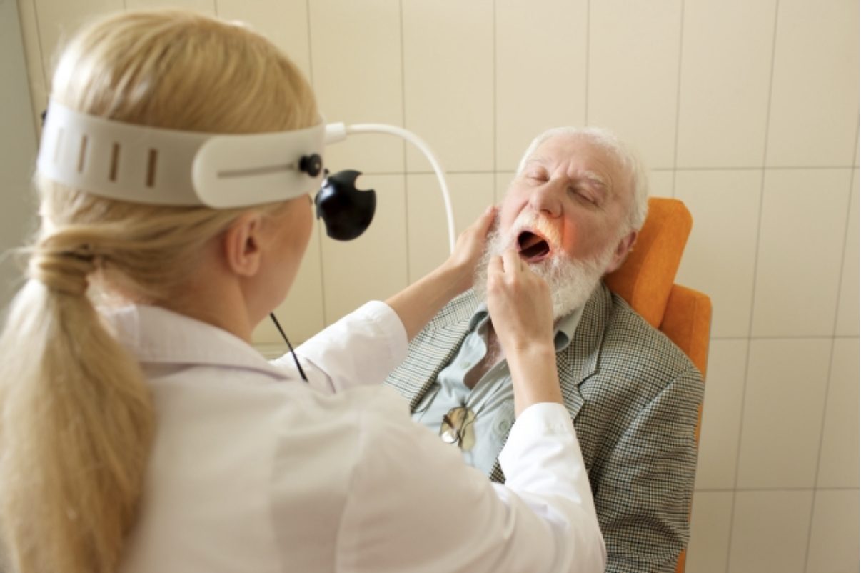 声帯ポリープの検査方法