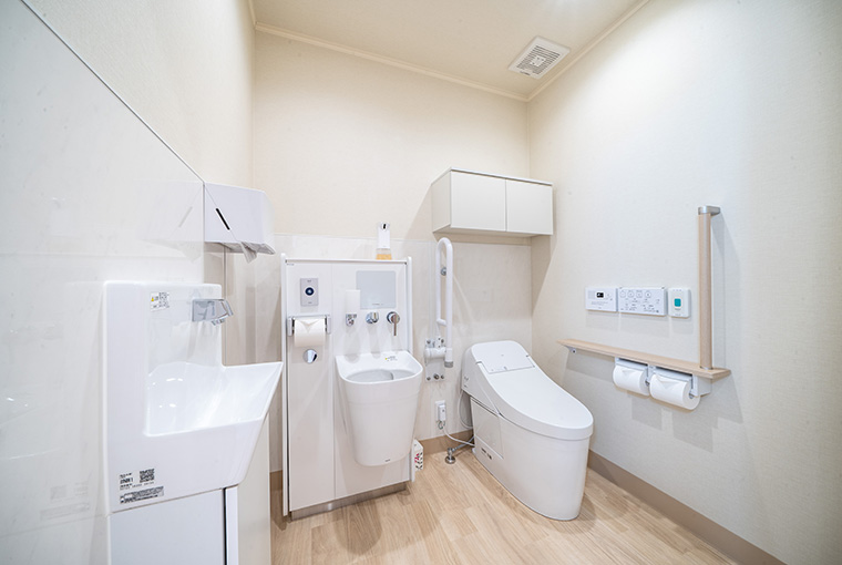 よつかいどう泌尿器科クリニック