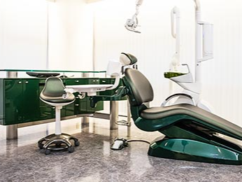 新港イトセ歯科