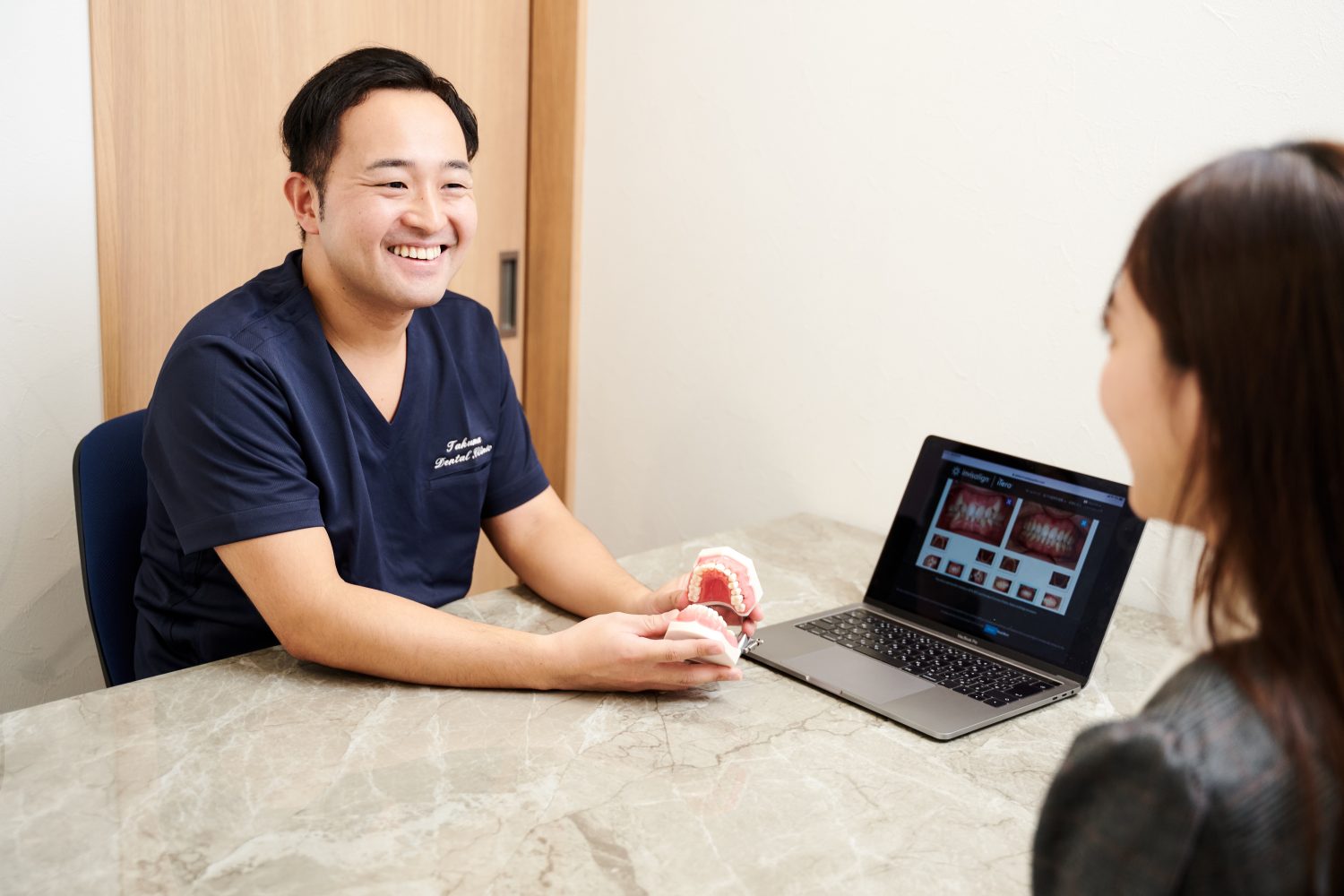 タクマ歯科医院