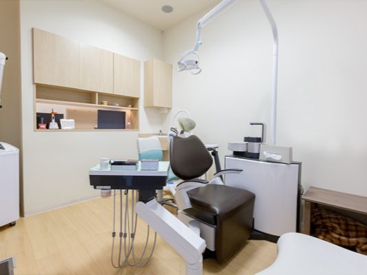 やすみつ歯科クリニック