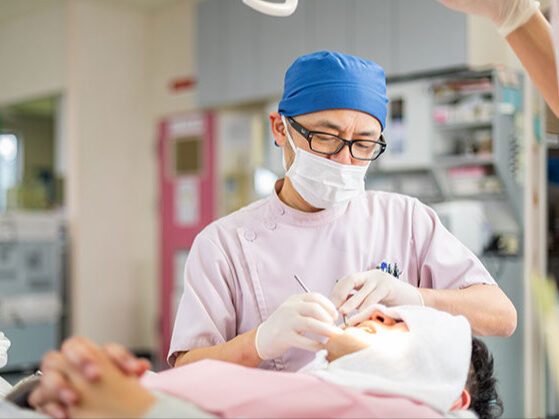 よつじ歯科・インプラント矯正歯科クリニック