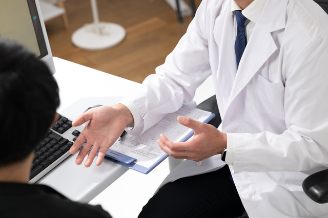 赤ら顔は薬でも治療できる? 費用は?