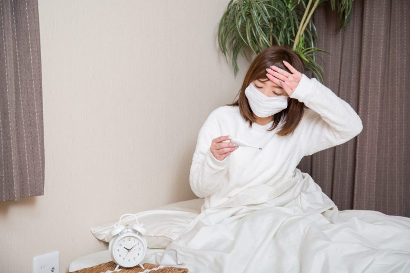 夜間の急な発熱で困ったらどうすればよい?発熱外来や夜間診療について詳しく解説