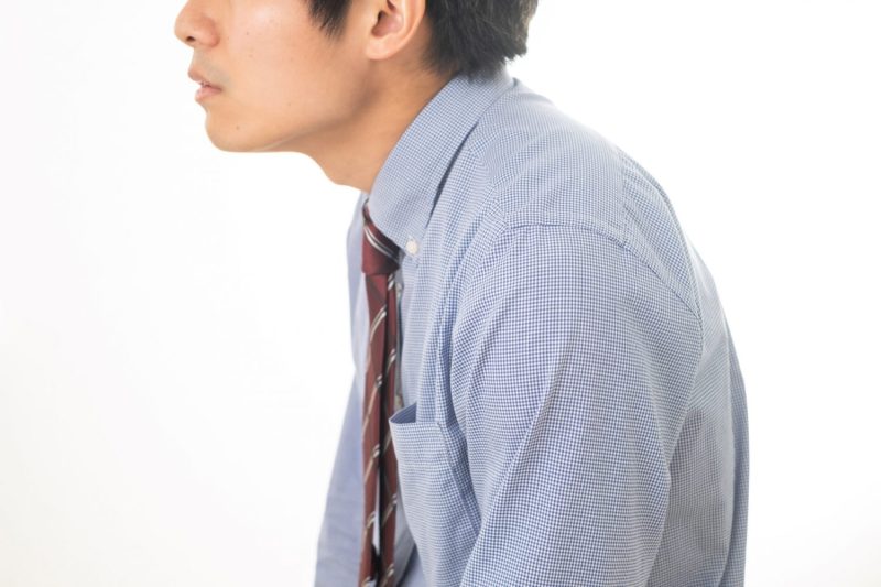 スマホ首の原因と症状