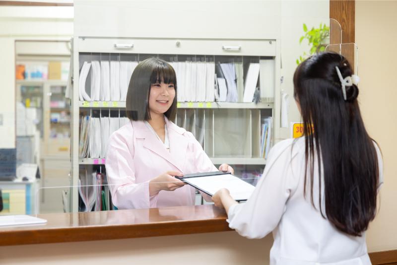 中の島はやし皮フ科photo