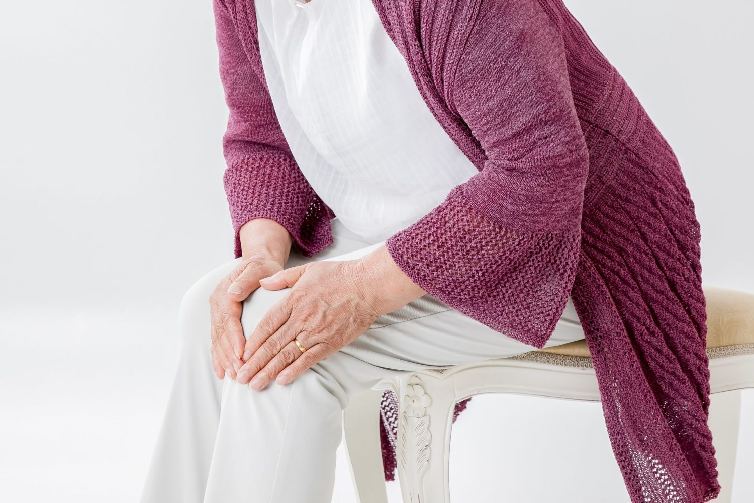 正座ができない、膝が曲がらない主な原因