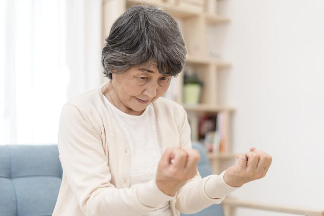 関節リウマチってどんな病気? 医師が解説