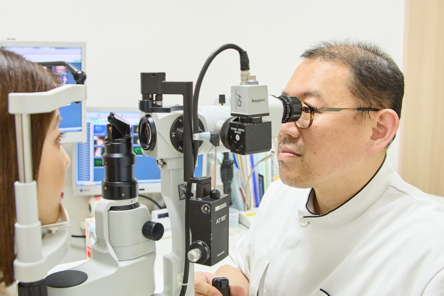 つじおか眼科photo