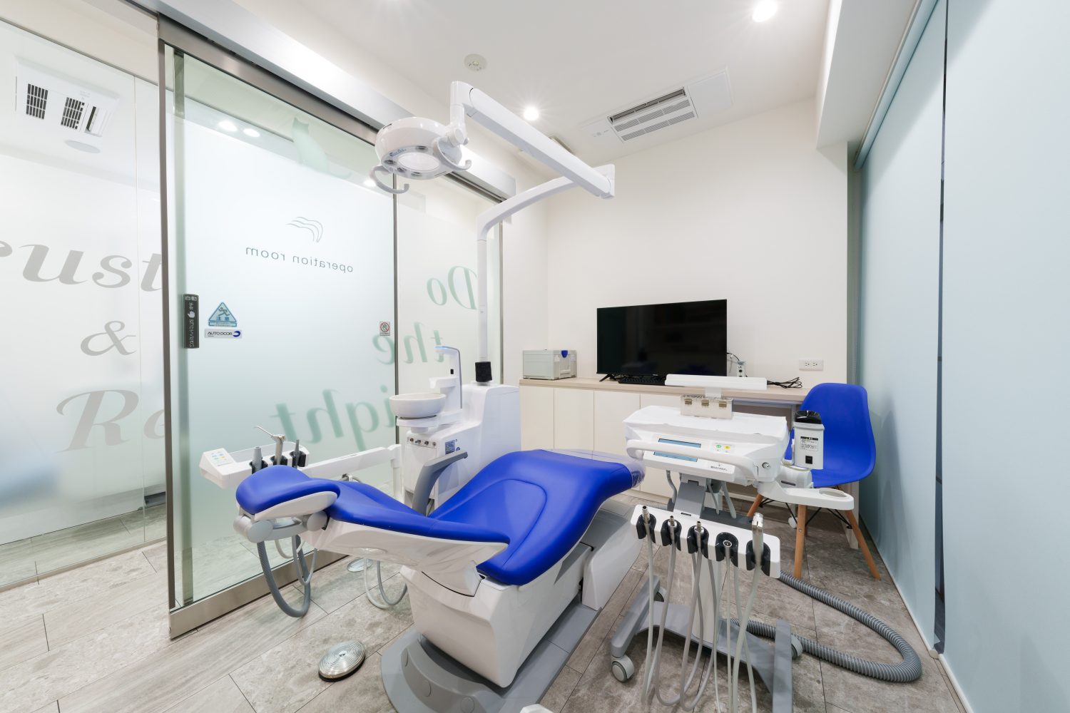 石川金沢駅前トラスト歯科・矯正歯科