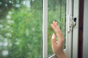 【闘病】｢変だな｣ ペットボトルが開かなかったのは『難病』のせいだった《皮膚筋炎》