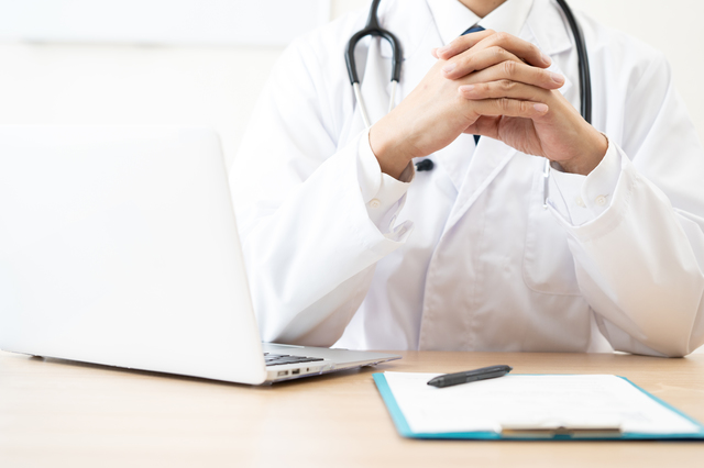 バセドウ病の原因は？ どんな人がなりやすいの？