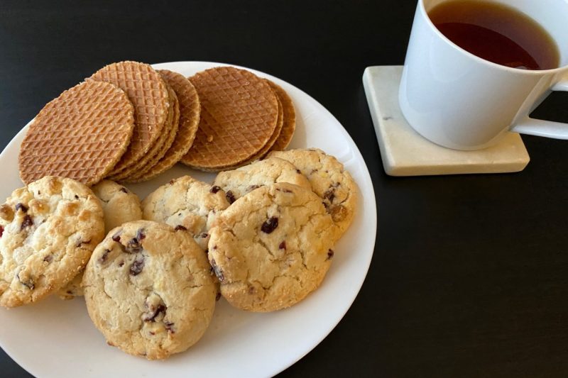 クッキーとお茶ティータイム