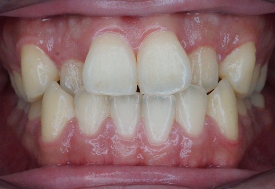 登戸クローバー歯科・矯正歯科