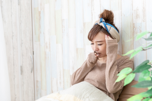 プール熱と新型コロナ感染症の違いと似ている症状