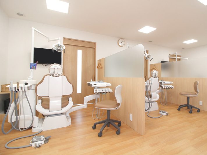 あきやま歯科クリニック