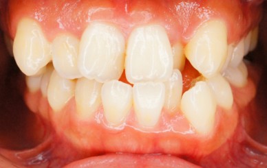 登戸クローバー歯科・矯正歯科