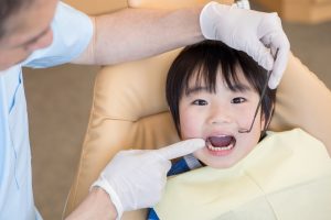 学校歯科健診で噛み合わせや歯並びを指摘されたら？判定基準や治療方法も解説