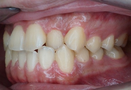 登戸クローバー歯科・矯正歯科