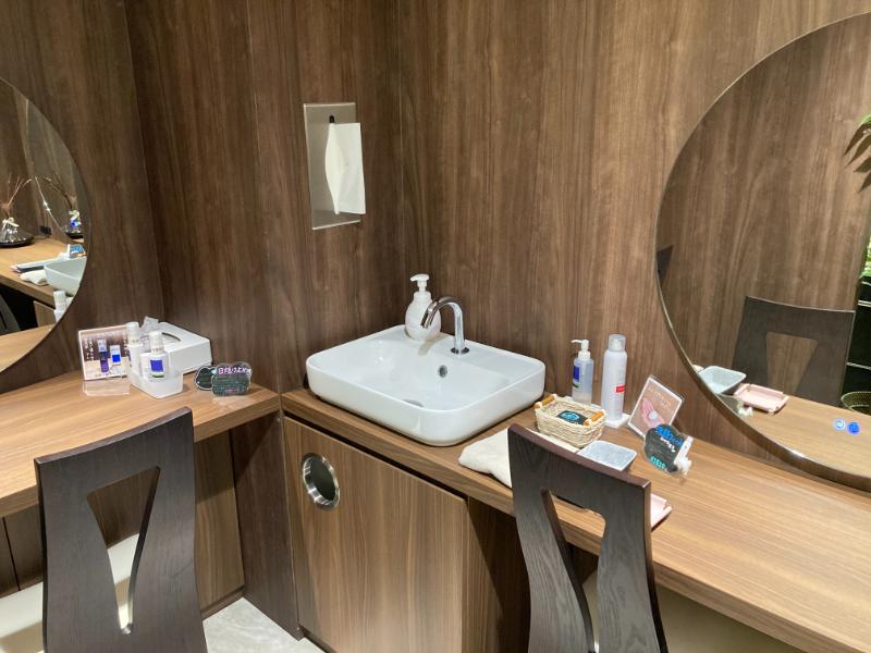 飯田橋ともじり皮ふ科