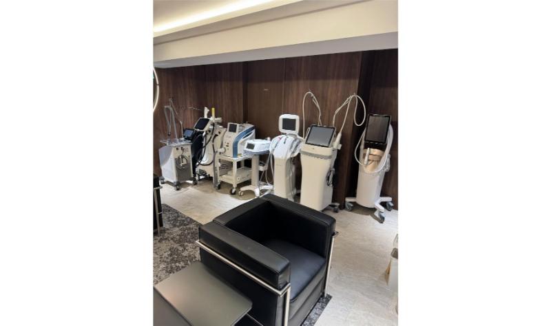 飯田橋ともじり皮ふ科